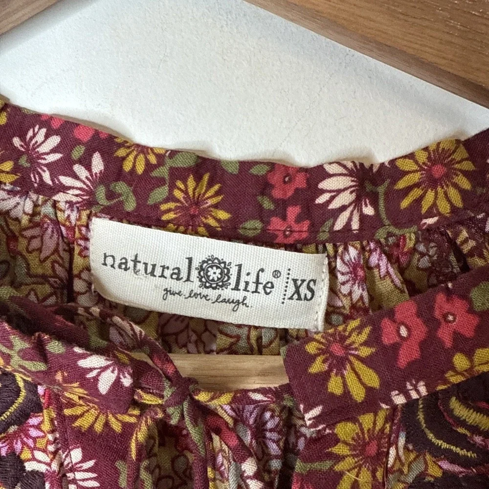 Natural Life Peasant Boho Floral Tassel Blouse Top Womens XS Embroidered Prairie - Picture 6 of 8